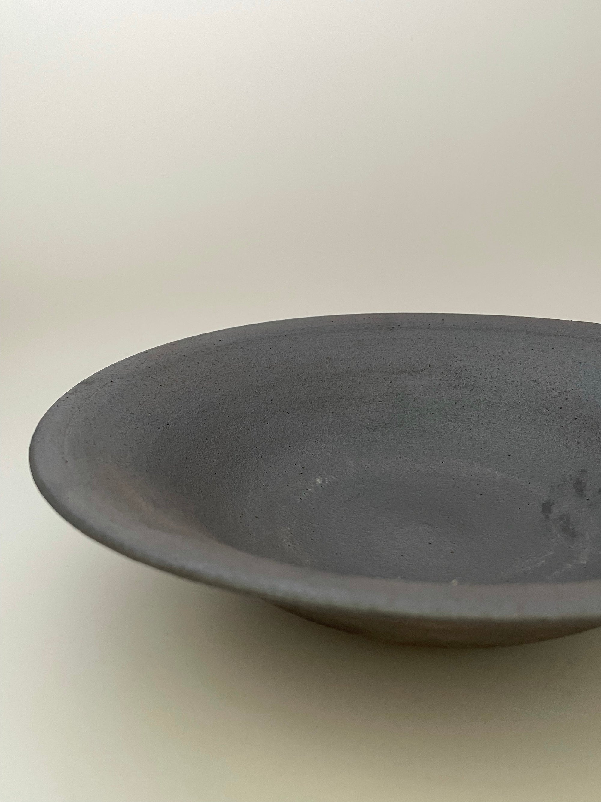 8寸鉄釉皿2