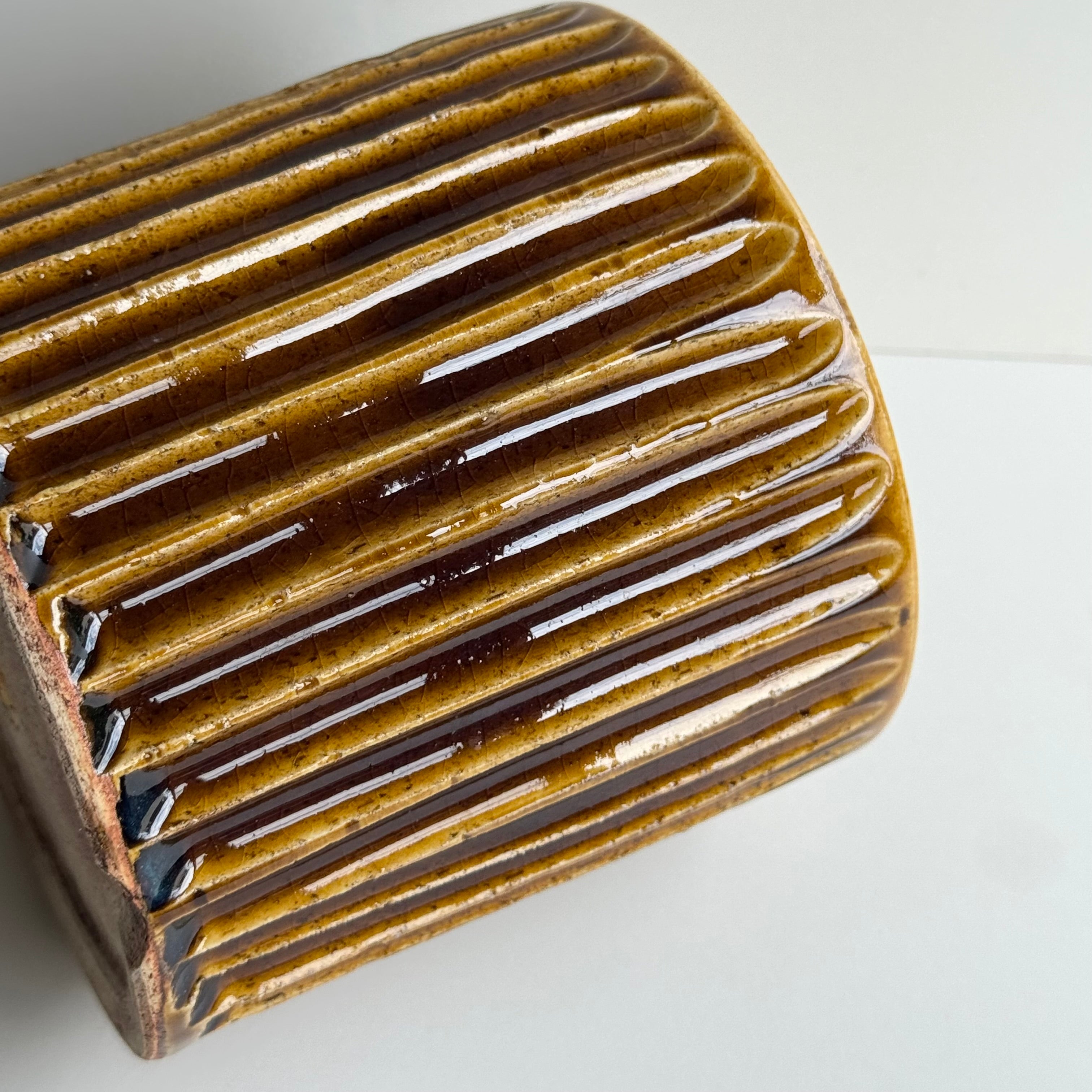 しのぎ鉢カバー(飴色)