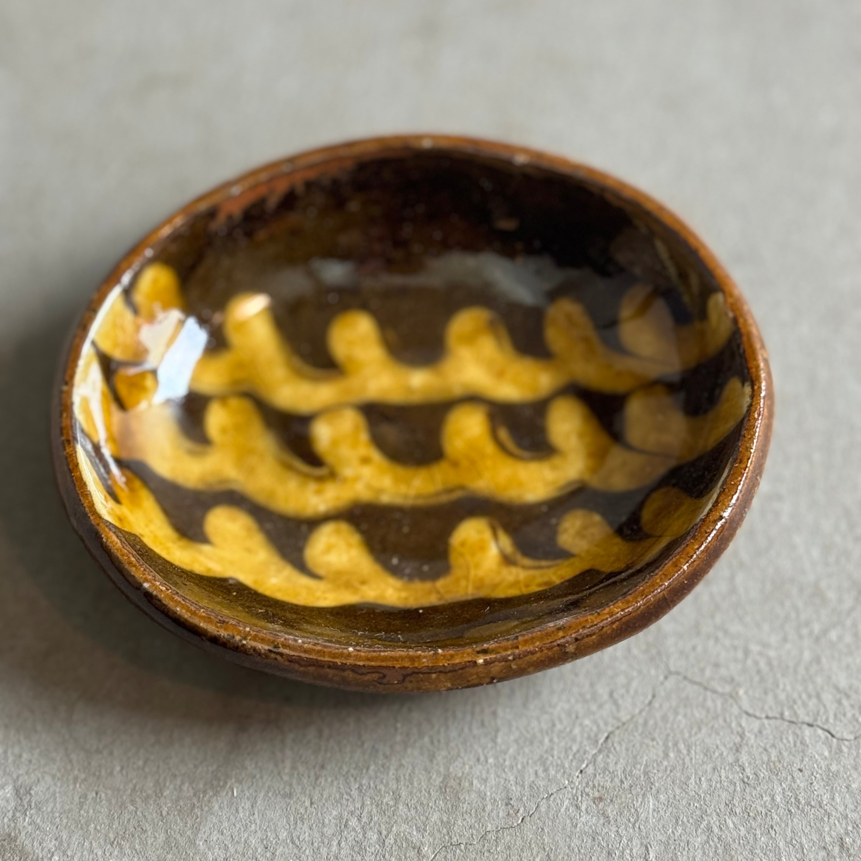 齊藤十郎/ スリップウェア小皿a