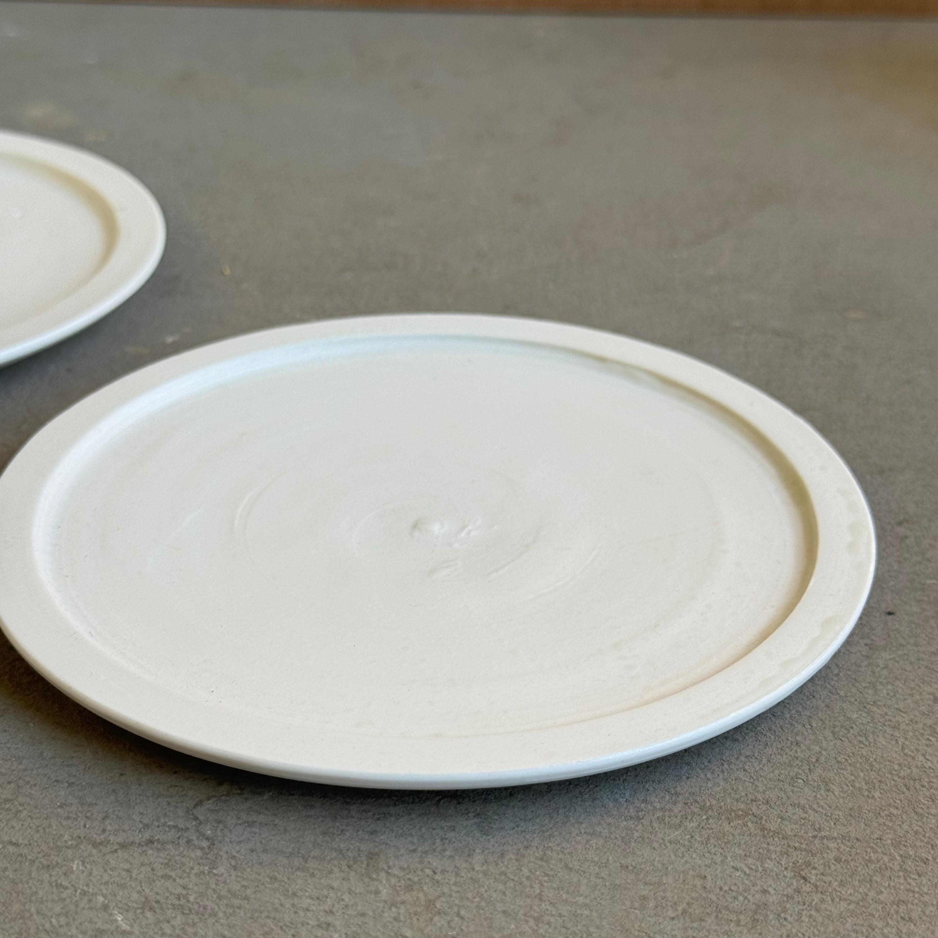 齋藤十郎 白磁リム５寸皿