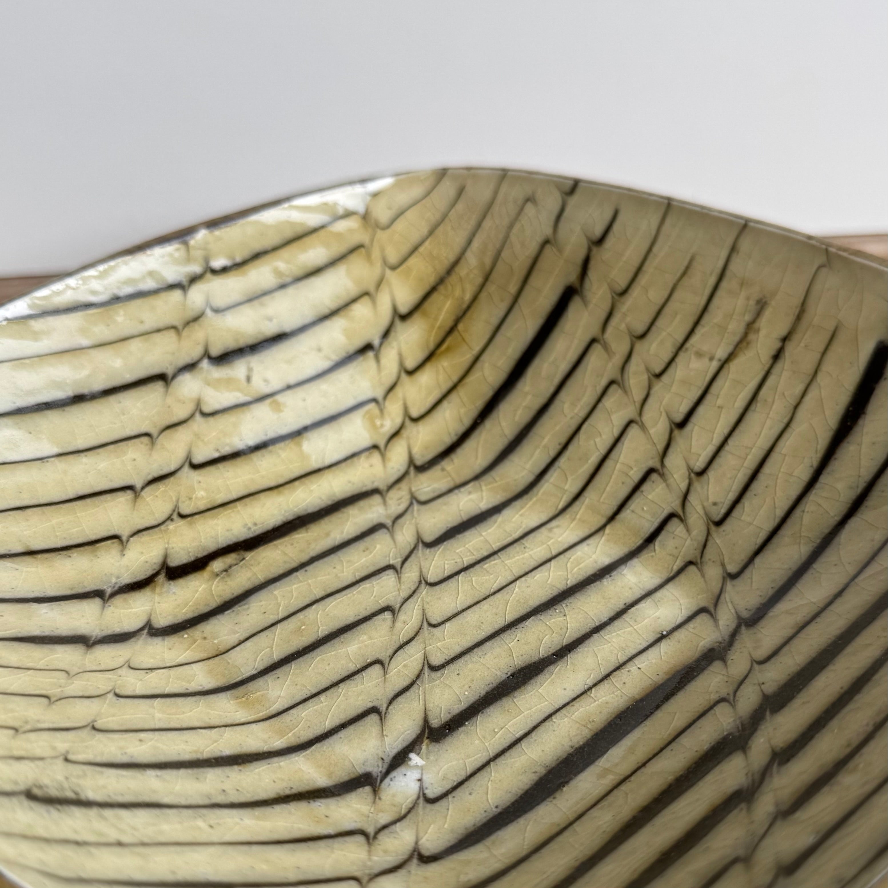 齊藤十郎/ スリップウェア角皿/b