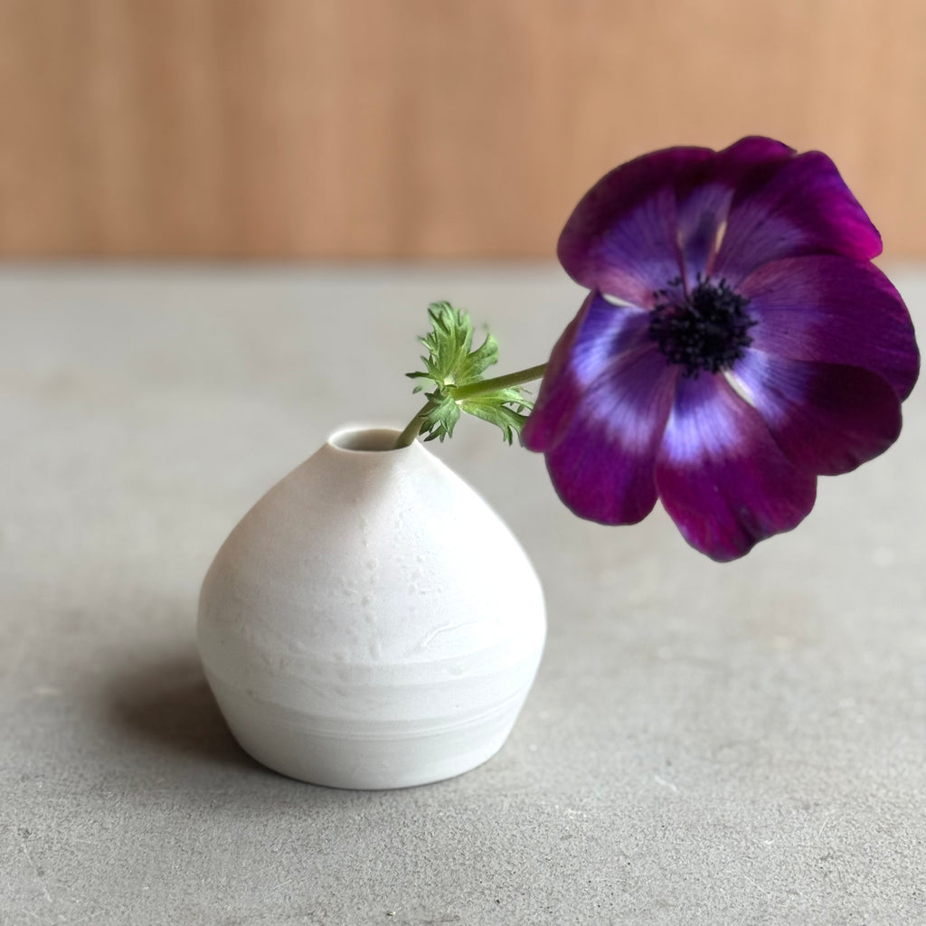 齋藤十郎 白磁一輪挿し②