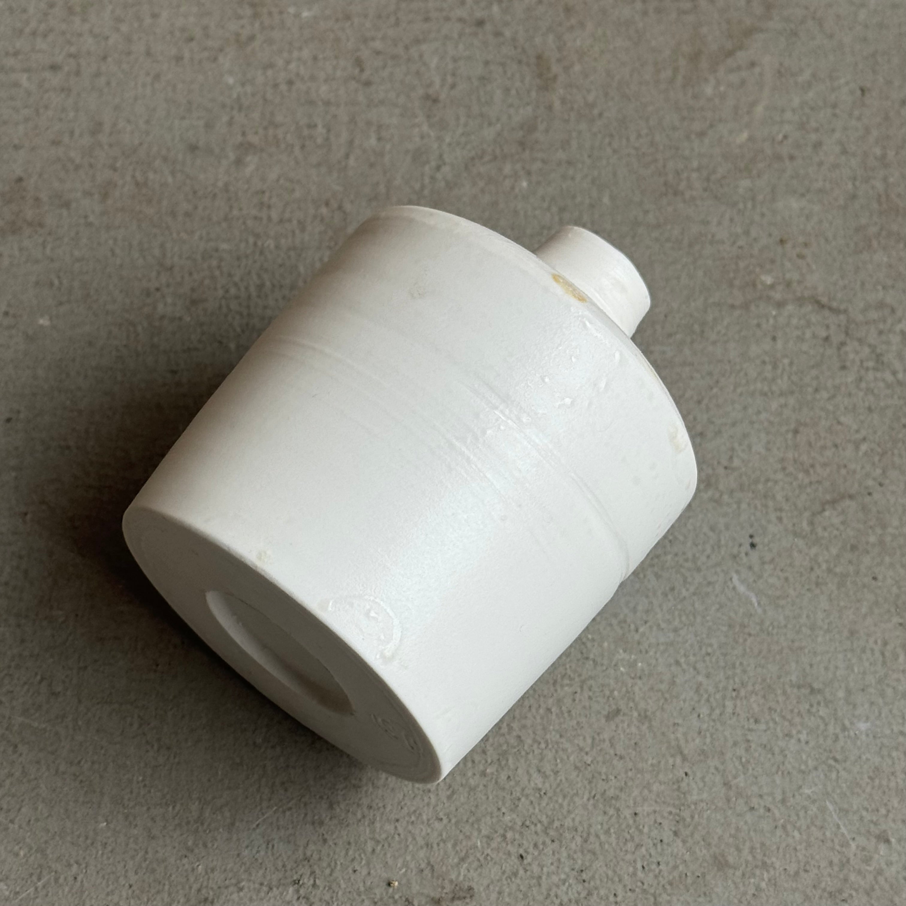 齋藤十郎 白磁一輪挿し①