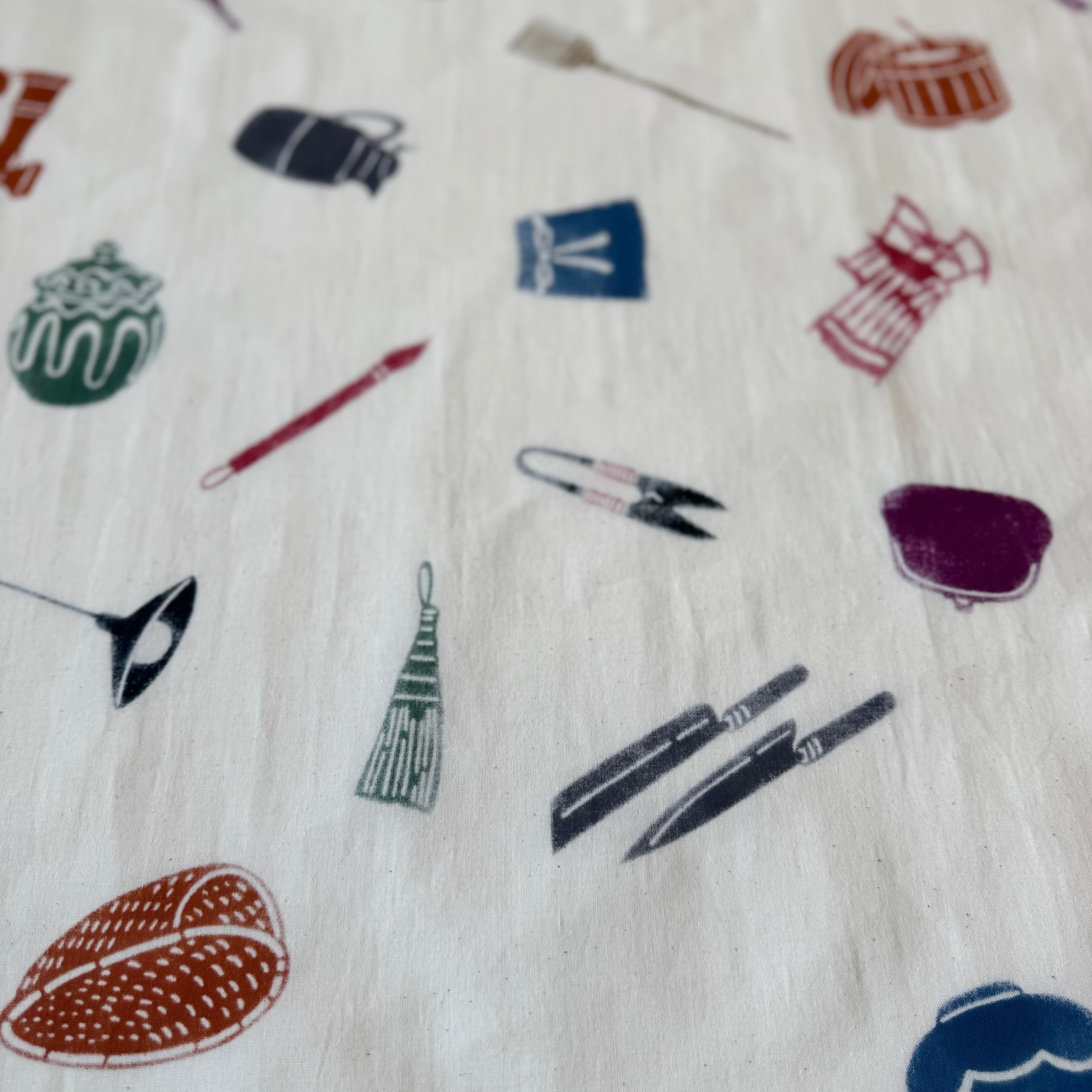 風呂敷 ( 道具柄、色さし)