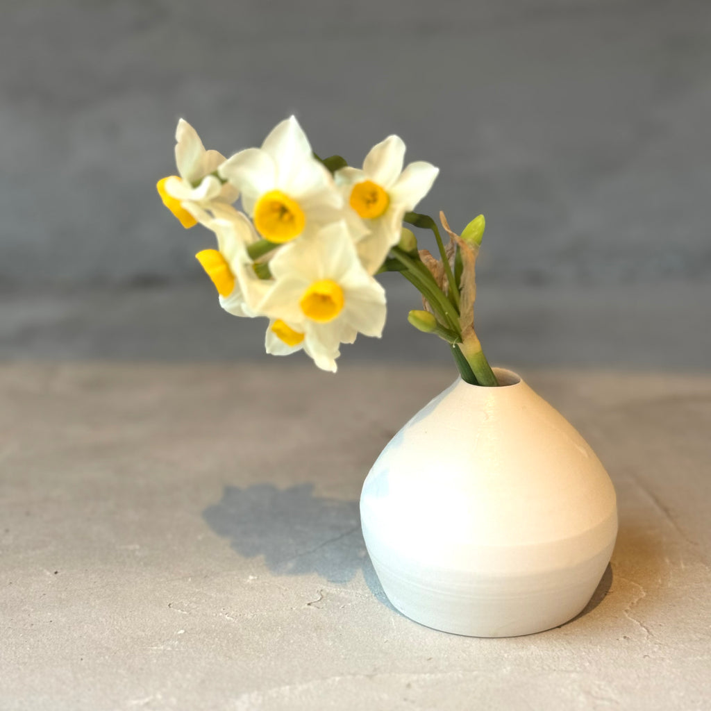 齋藤十郎 白磁一輪挿し②