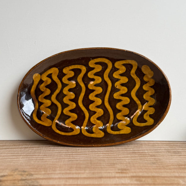 齊藤十郎/ スリップウェア楕円皿/a