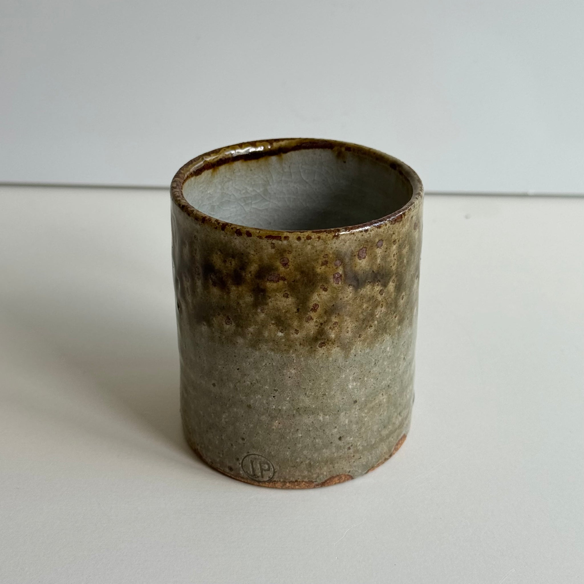 AD4C7CF2-2544-4124-BF7B-