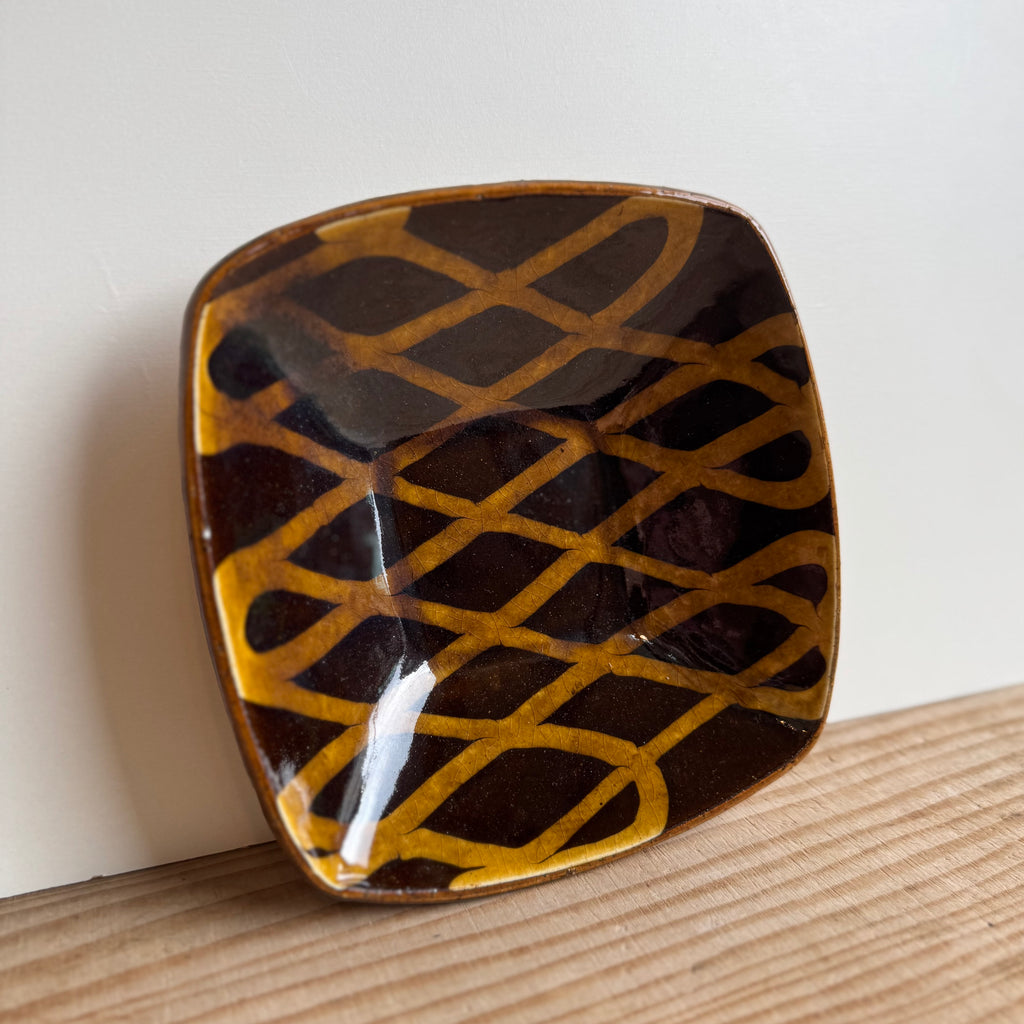 齊藤十郎/ スリップウェア角皿/a