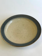 8寸皿 (いらぼ釉）