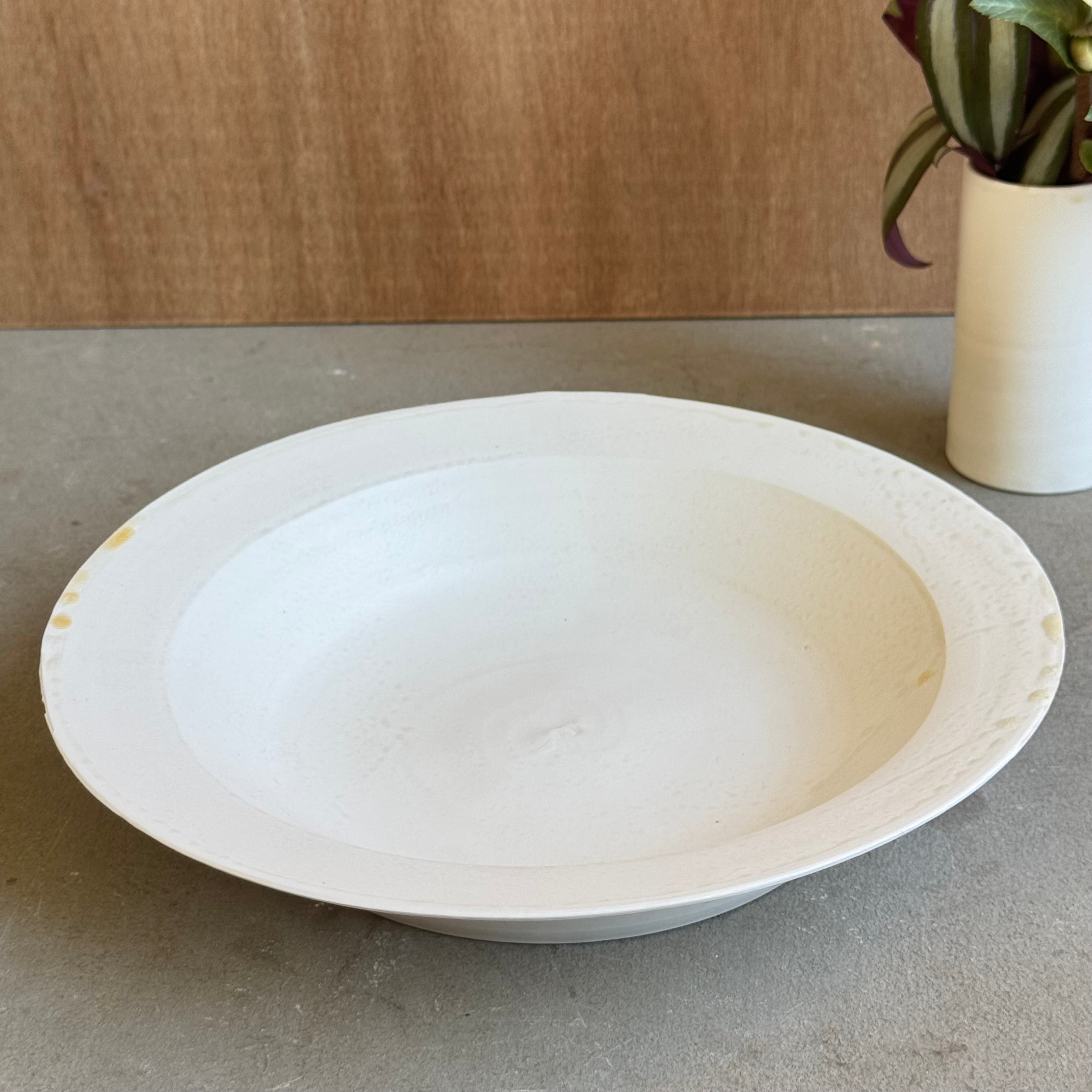 齋藤十郎 白磁8寸鉢