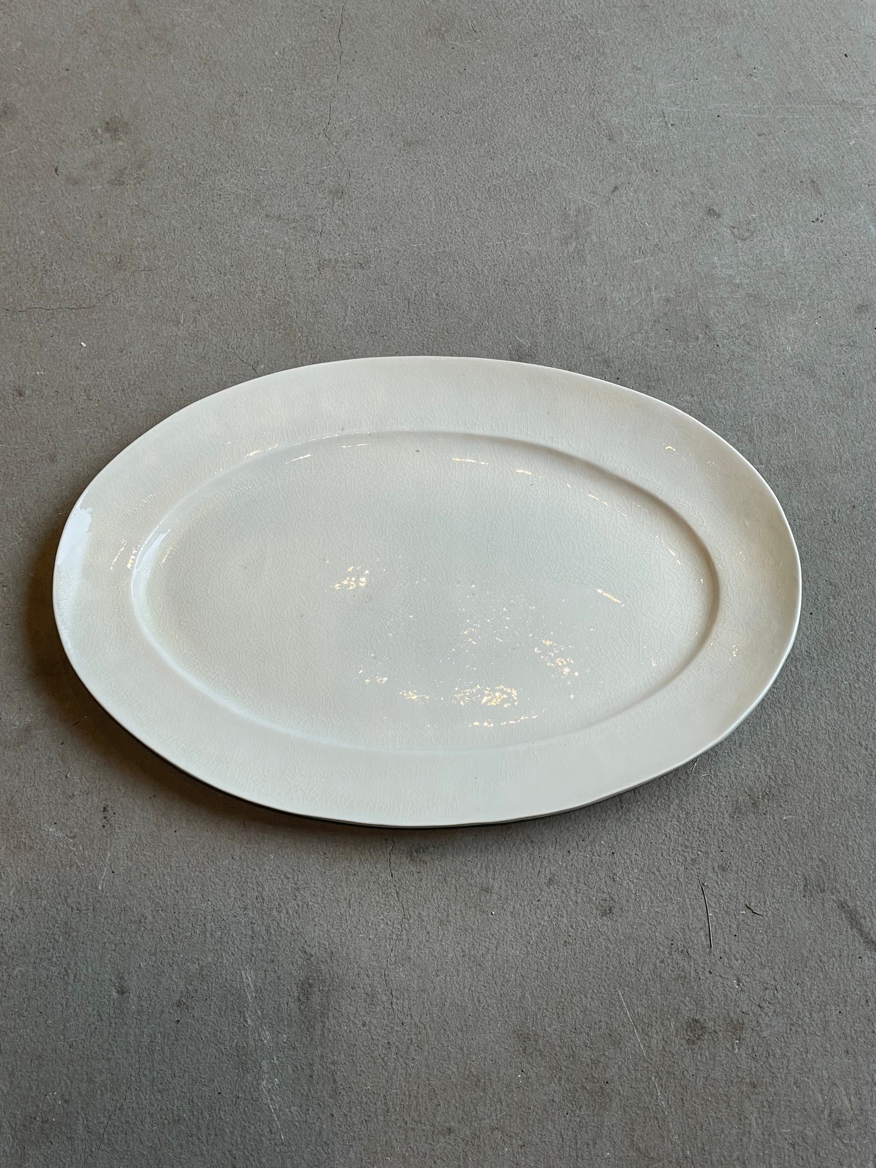 白磁オーバル皿