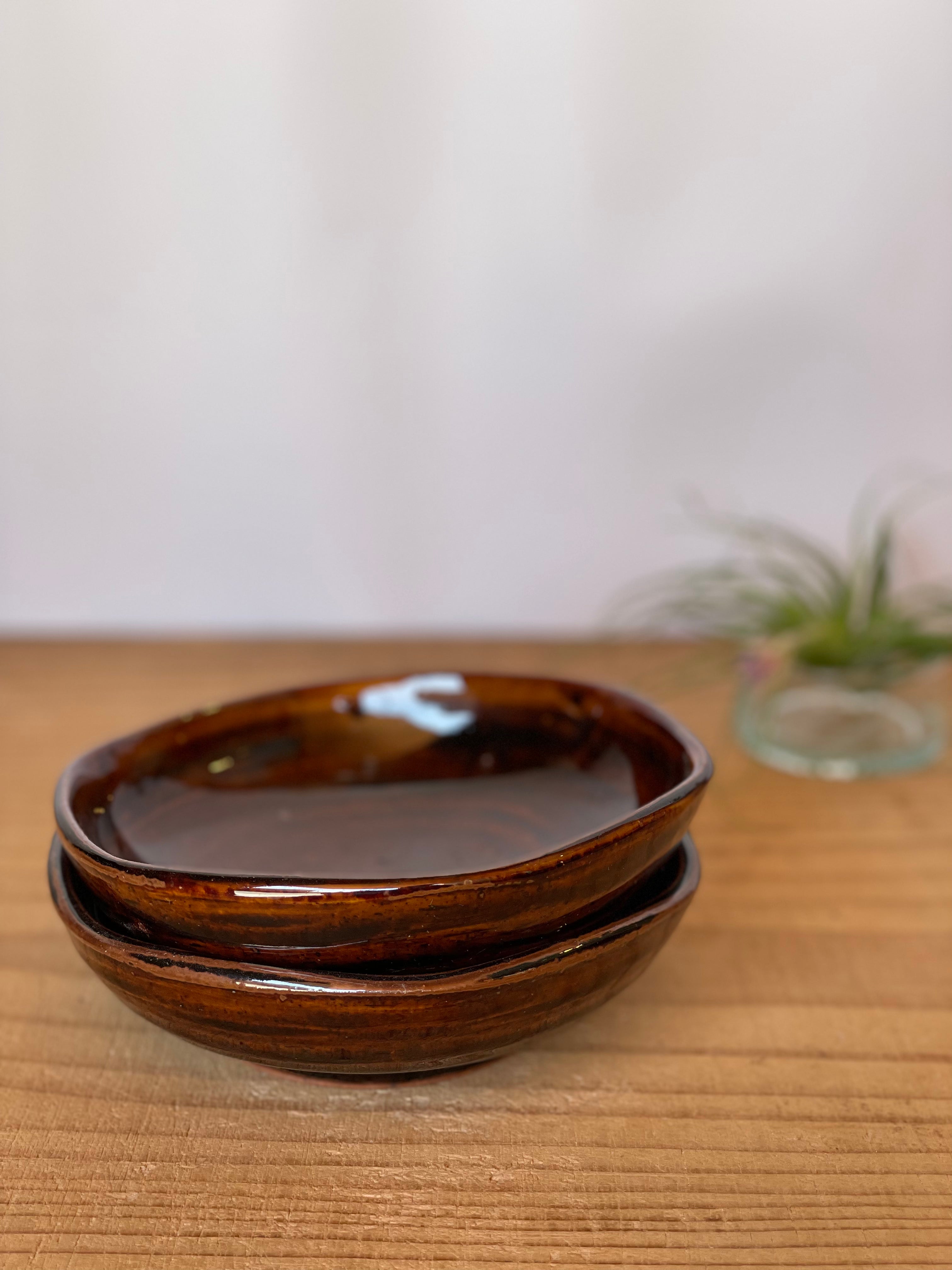 六角皿（飴釉）