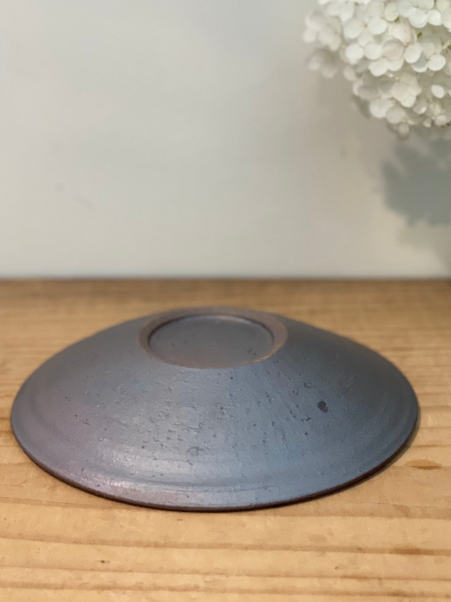 鉄釉6寸皿