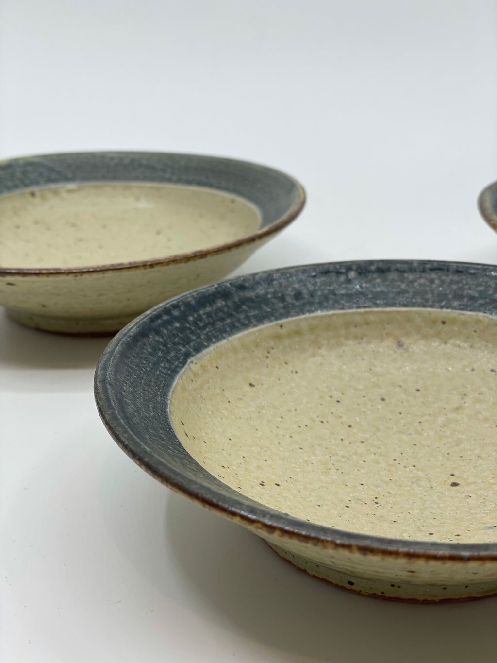 5寸皿 (いらぼ釉）