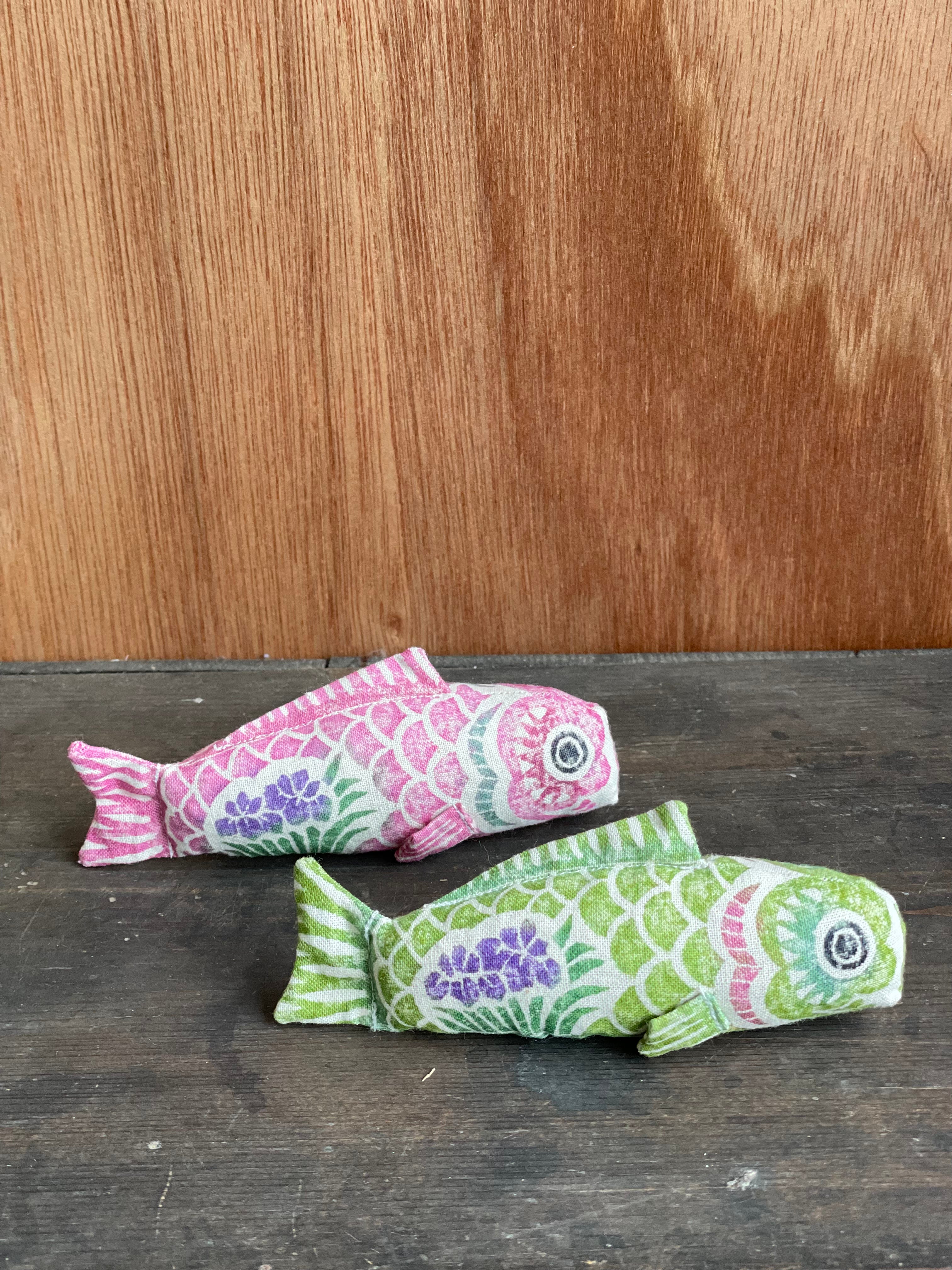 干支木版手染ぬいぐるみ　こども鯉のぼり