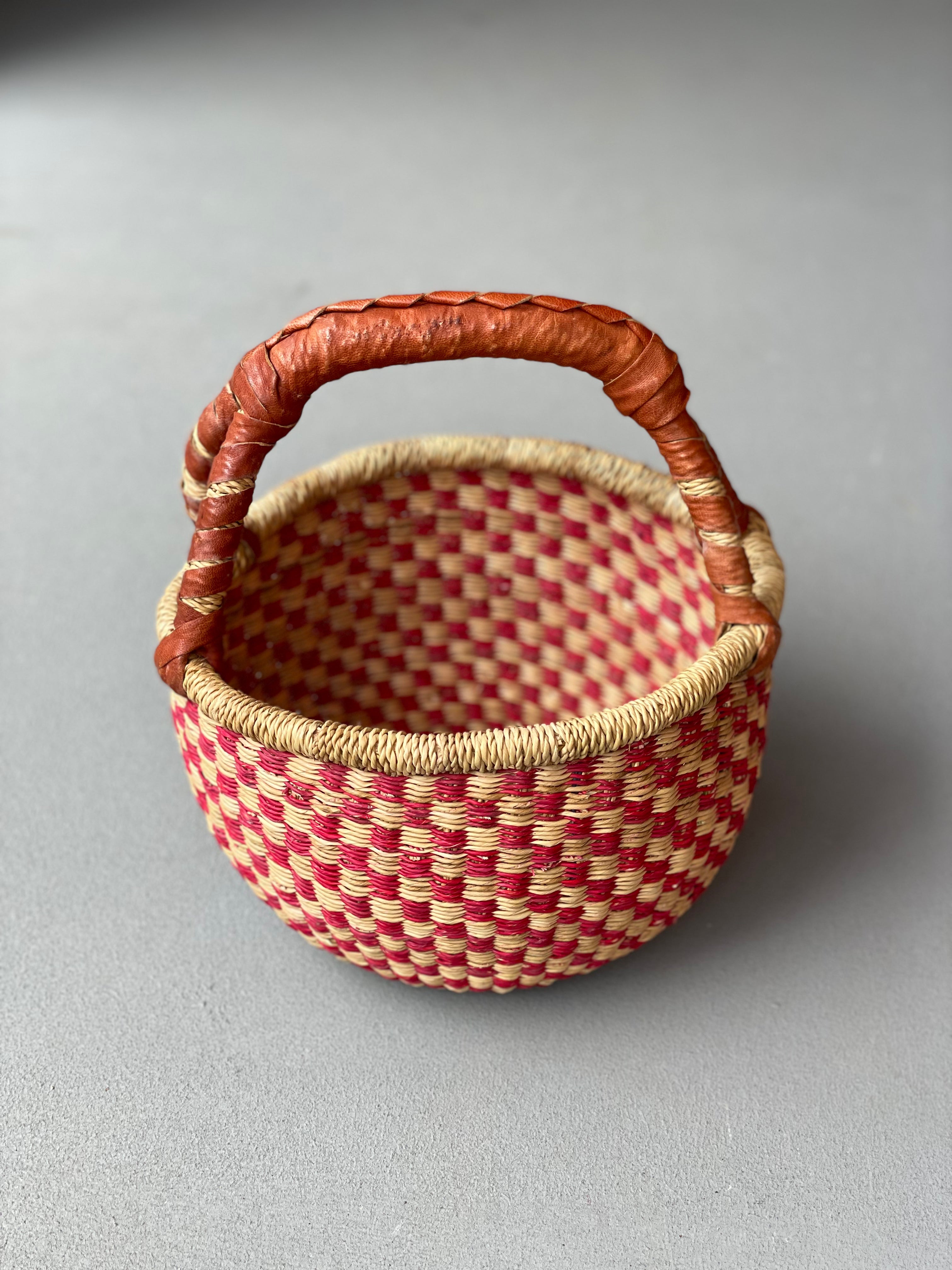 ブルキナカゴ(小)