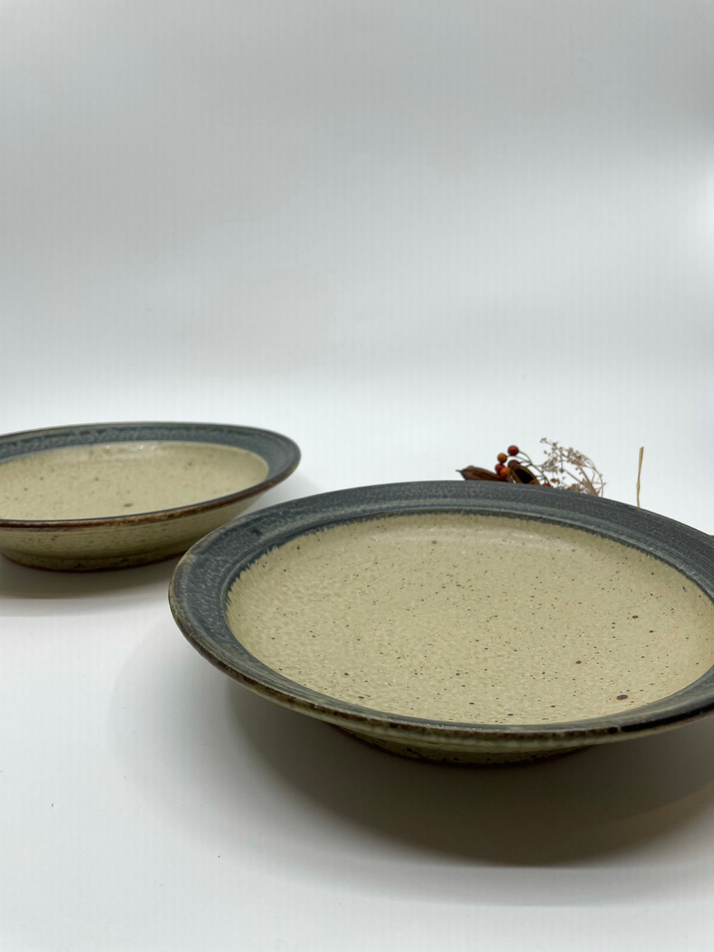 7寸皿 (いらぼ釉）