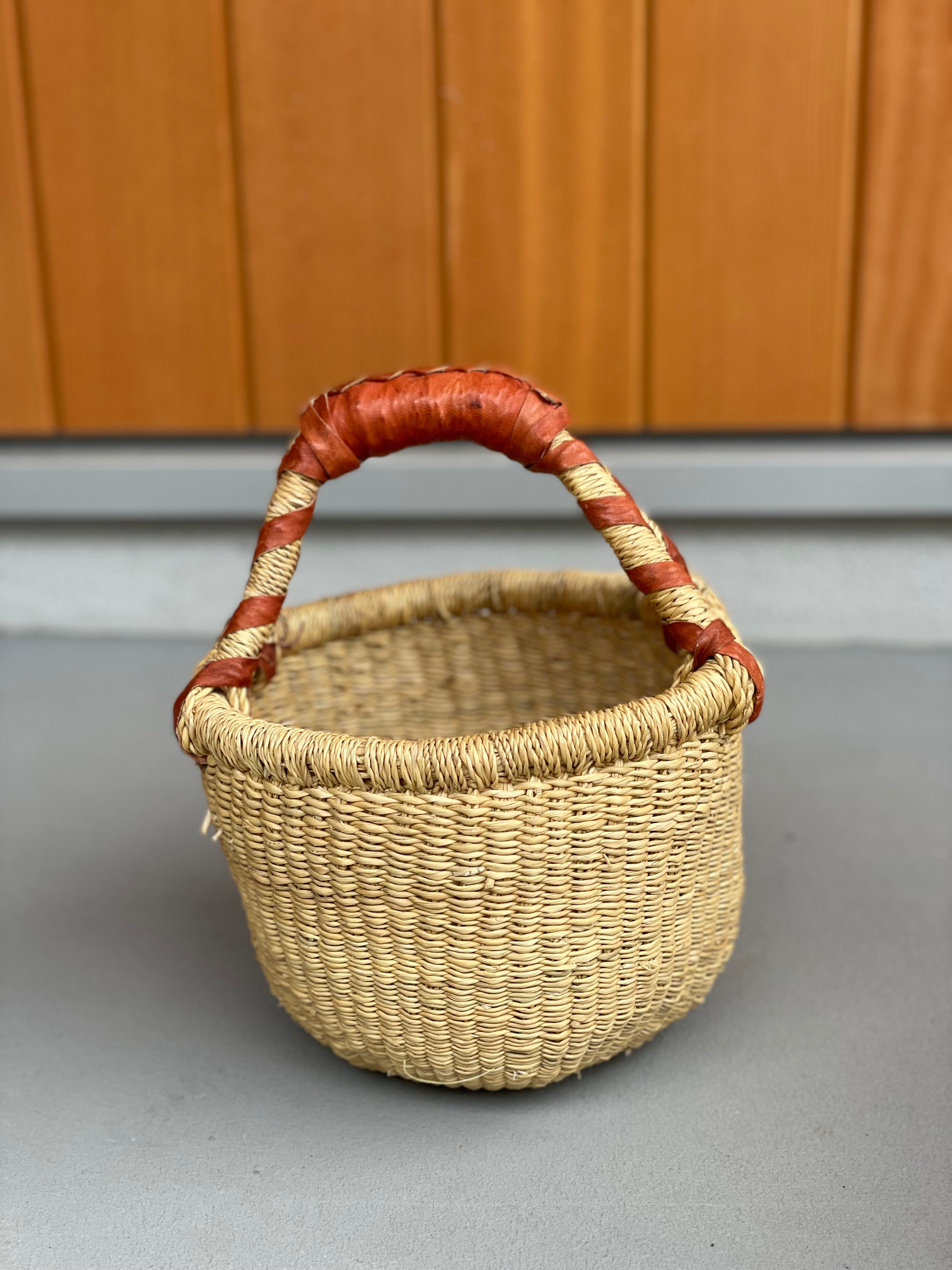 ブルキナカゴ(小)