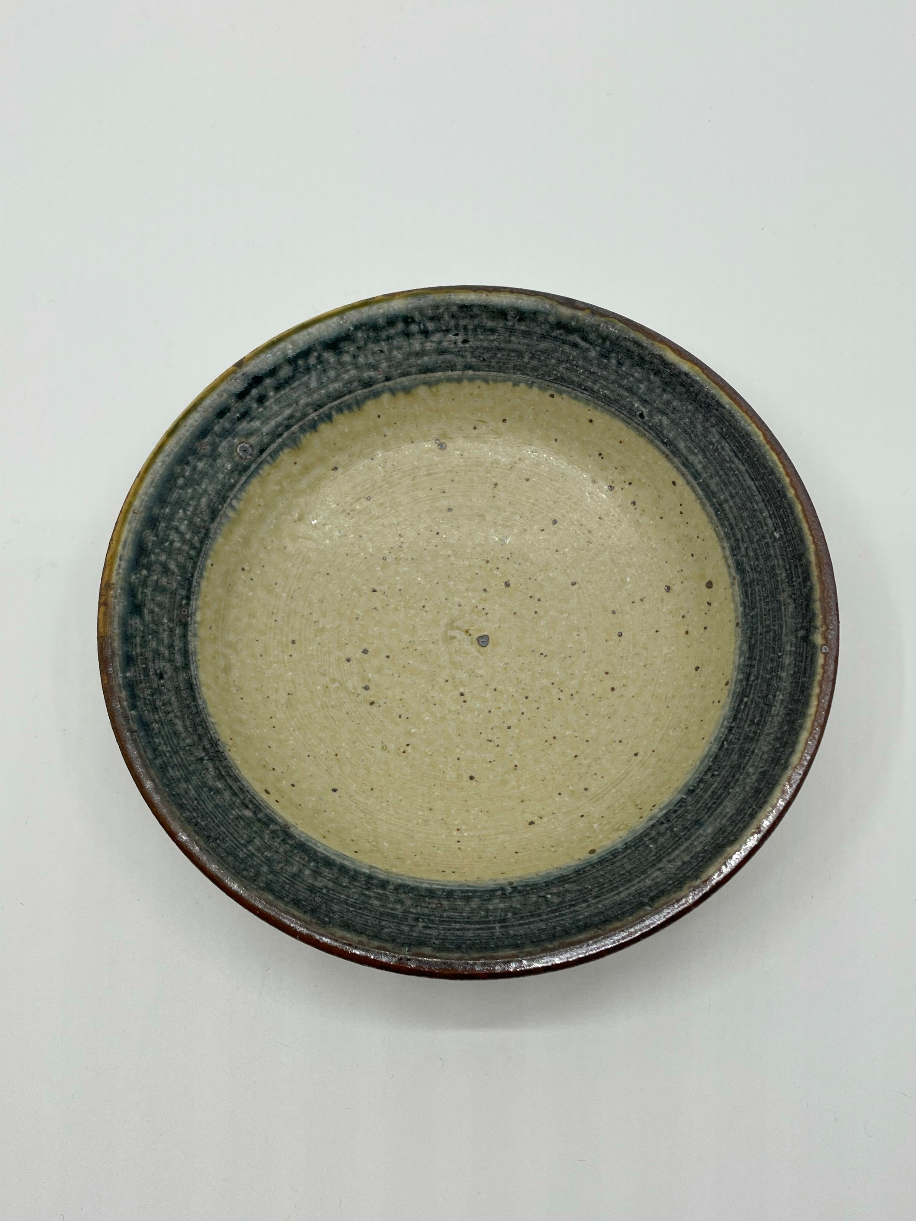 5寸皿 (いらぼ釉）