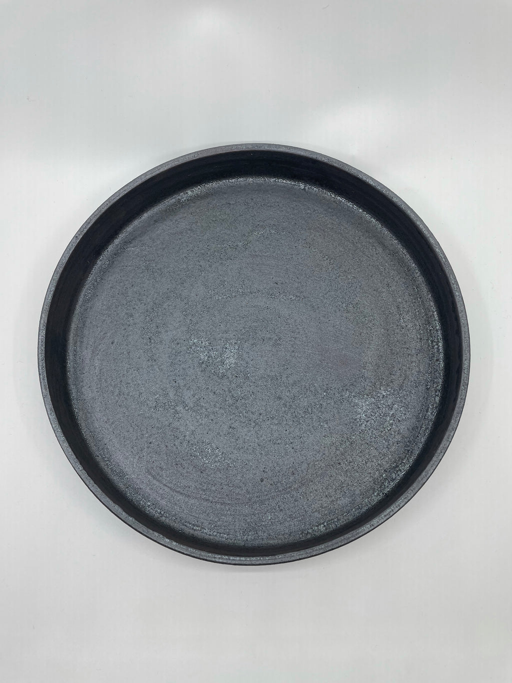 9寸ドラ鉢(鉄釉)