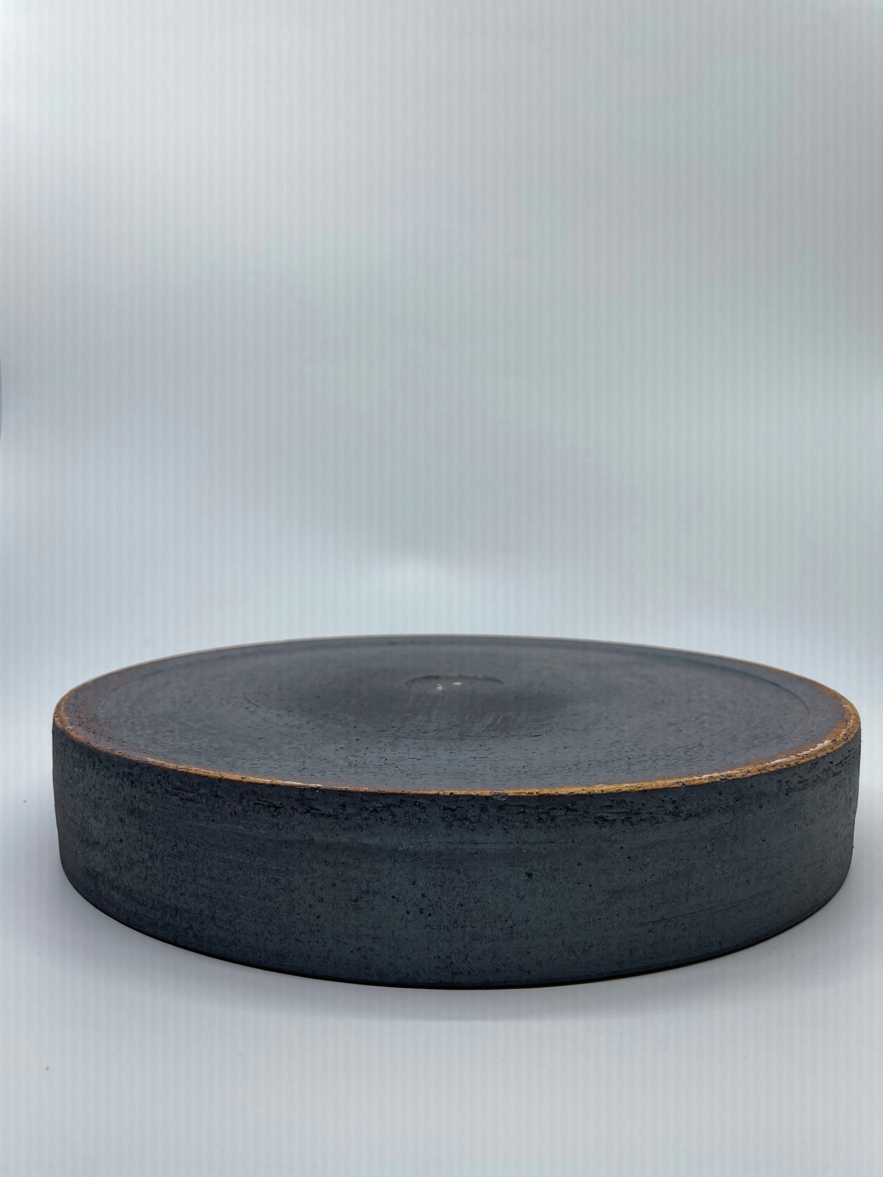 9寸ドラ鉢(鉄釉)