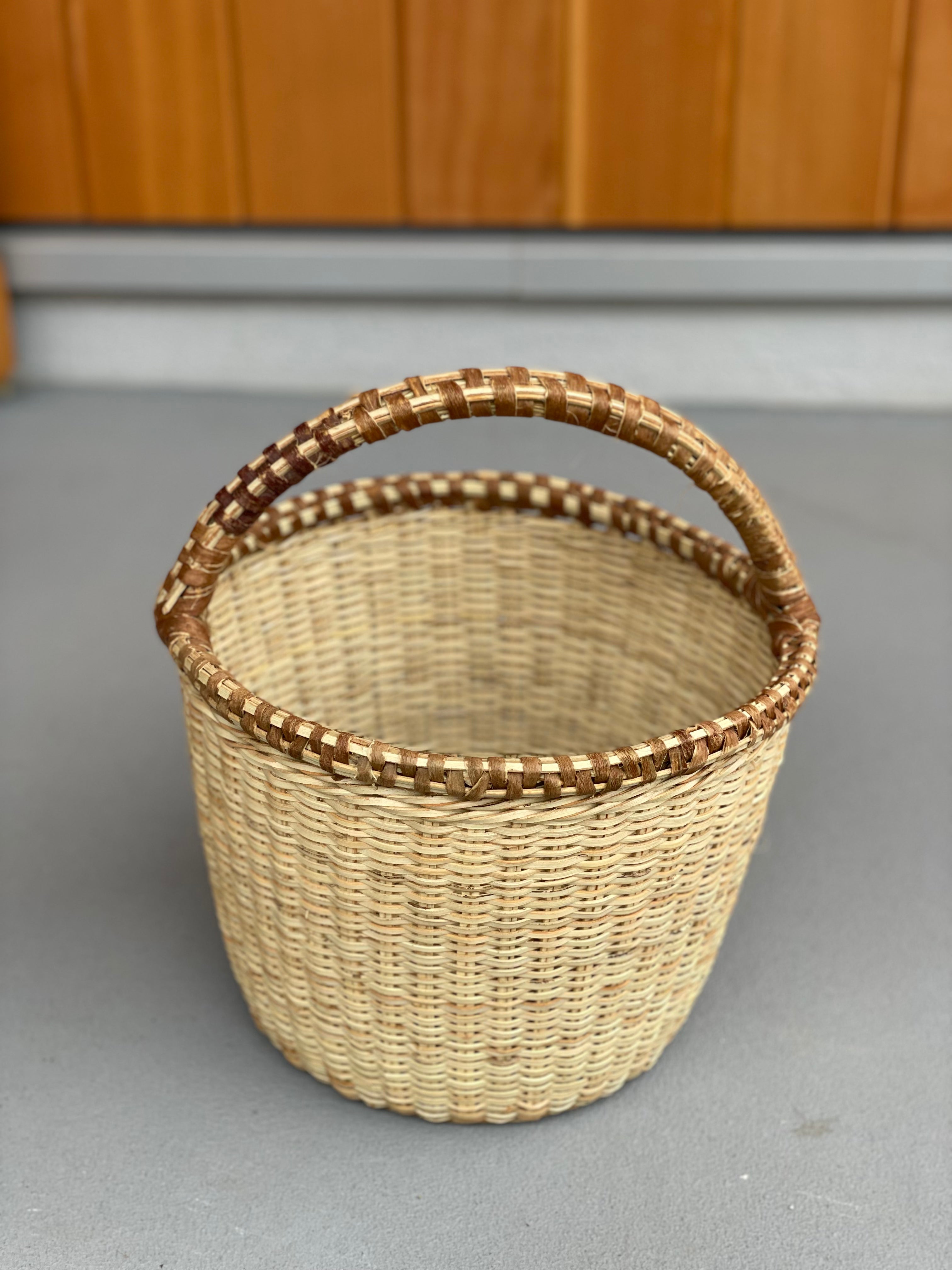 アチョリバスケット 取手付き（小）