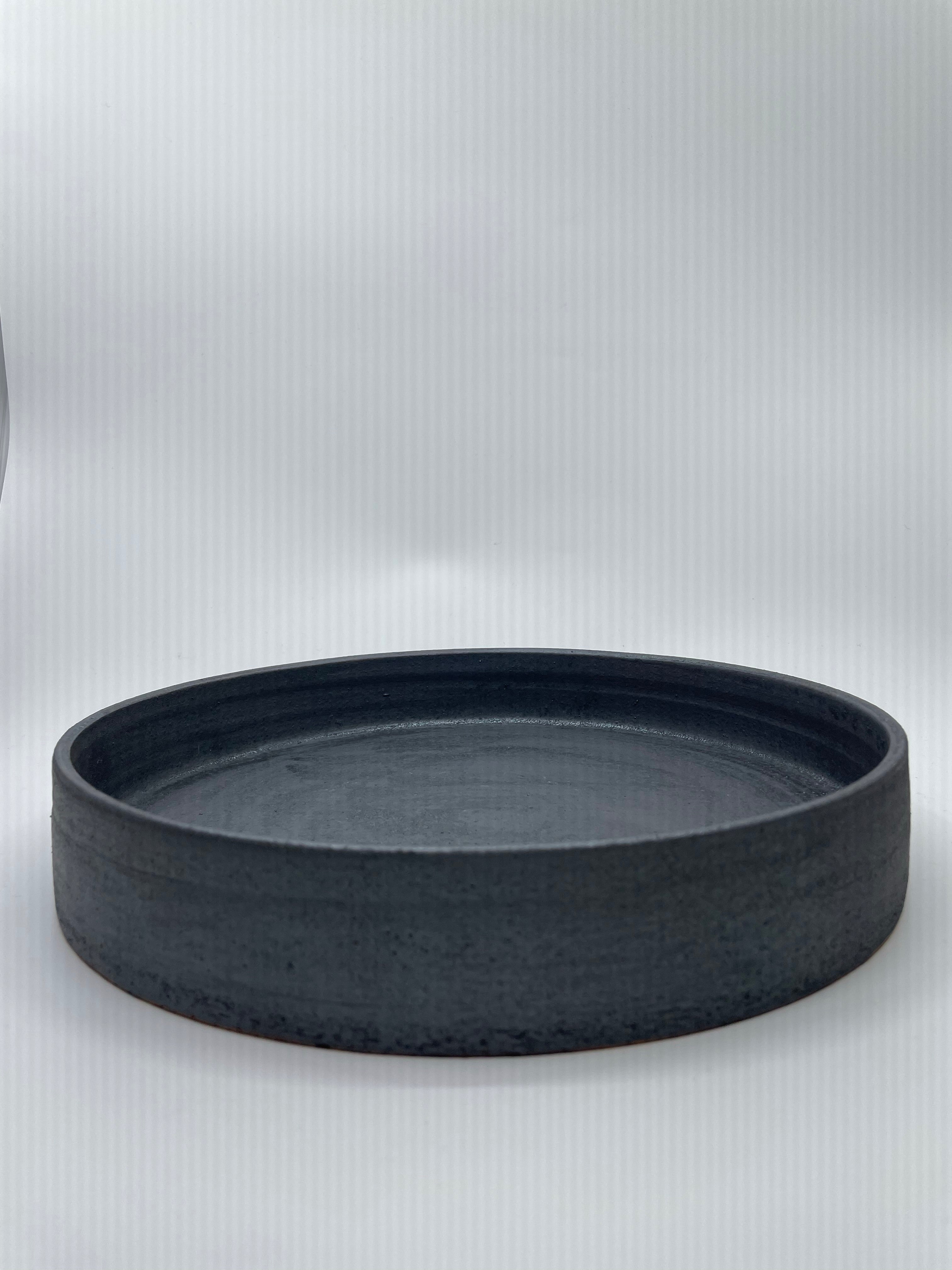 9寸ドラ鉢(鉄釉)